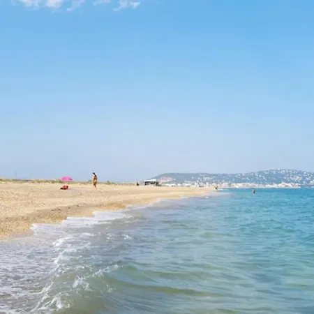 Vacances Au Port Des Quilles *