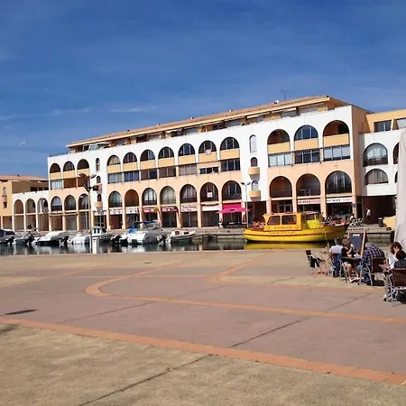 Vacances Au Port Des Quilles * Sète